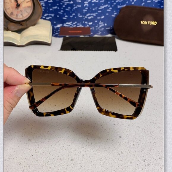 Tom Ford Tortoise Shell Sunglasses main image 4